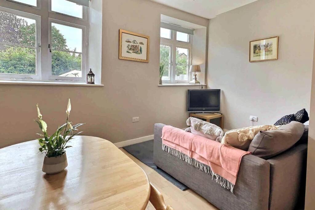 Cotswold Chapel, Sleeps Up To 5 In Kingsize Beds Apartment Chipping Norton Ngoại thất bức ảnh