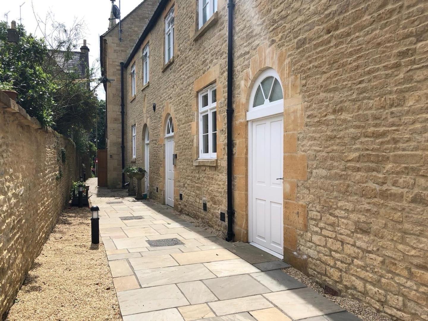 Cotswold Chapel, Sleeps Up To 5 In Kingsize Beds Apartment Chipping Norton Ngoại thất bức ảnh